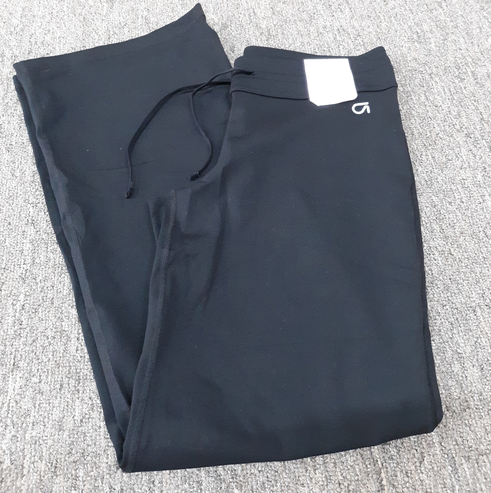 GapBodyFit gstretch relaxed ankle yoga pants